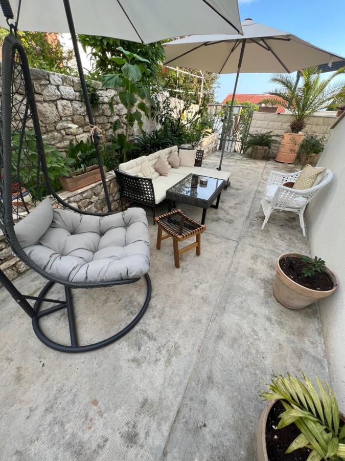 Jakov & Antonia Heritage Estate Hvar Town Eksteriør bilde