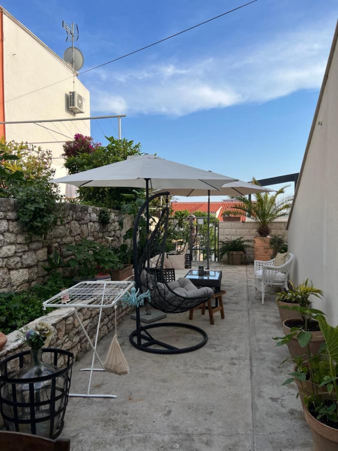Jakov & Antonia Heritage Estate Hvar Town Eksteriør bilde