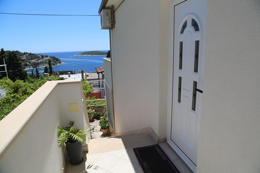 Jakov & Antonia Heritage Estate Hvar Town Eksteriør bilde